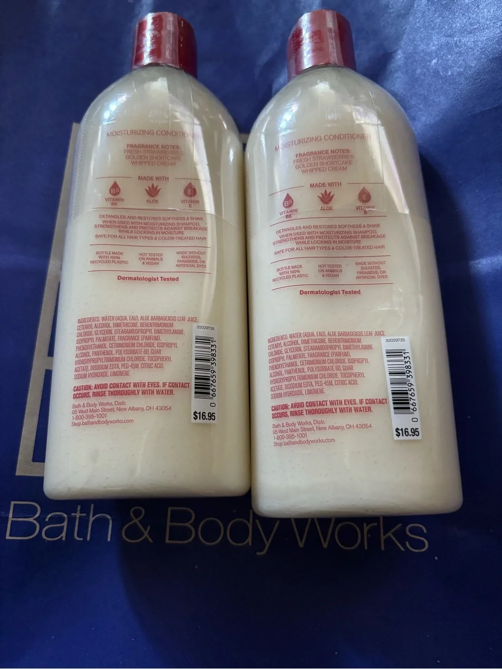 Bath & Body Works Strawberry Pound Cake Moisturizing Conditioner - Cream